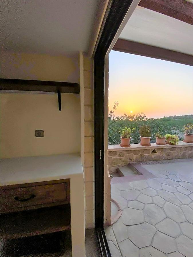 Pistachio Guesthouse, Παραδοσιακός Ξενώνας Vathí 外观 照片