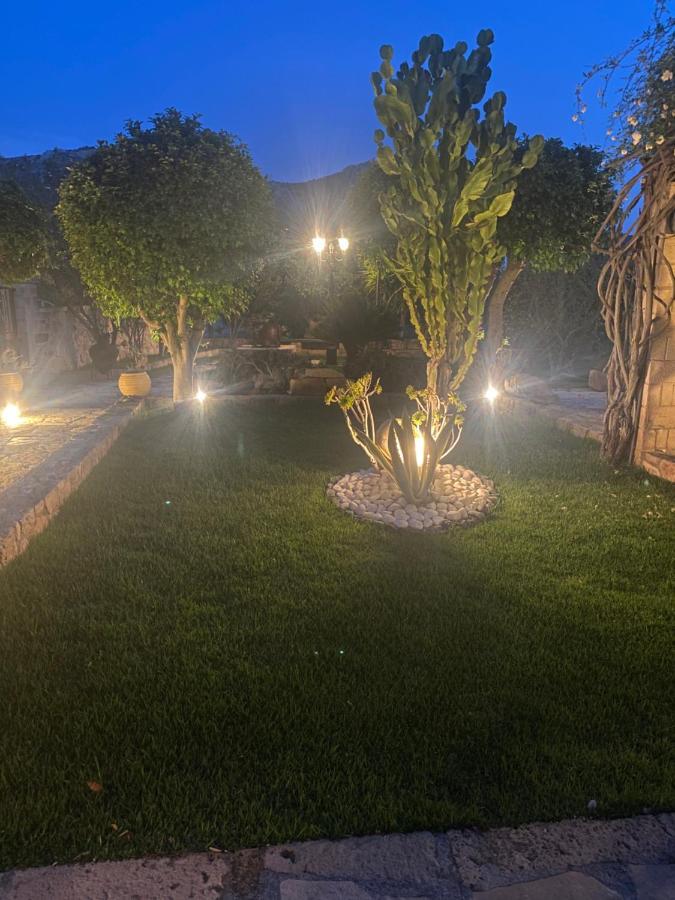 Pistachio Guesthouse, Παραδοσιακός Ξενώνας Vathí 外观 照片